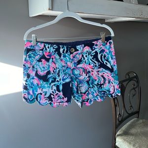 Lilly Pulitzer shorts size 4